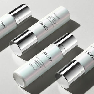 DARK SPOT CORRECTING SERUM 30ML
Серум за коригиране на тъмни петна с 7 алпийски растения транексамова киселина
глутатион и ниацинамид
клинично доказан за намаляване на пигментацията и възстановяване на кожата
111SKIN