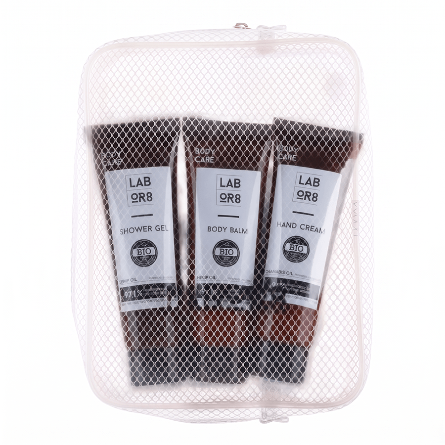 TRAVEL SET