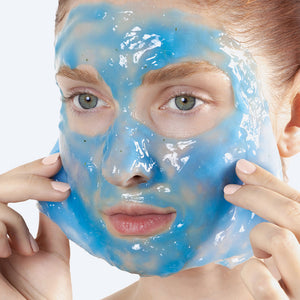 BRIGHTEN & GLOW JELLY MASK
Двустъпкова хидрожел маска за изсветляване на тена
ълбока хидратация 
уплътняване на кожата
HydroPeptide