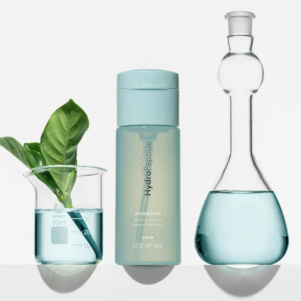 HYDRAFLORA
Есенс с пребиотици и антиоксиданти за свиване на порите
озаряване и защита на кожната бариера
HydroPeptide