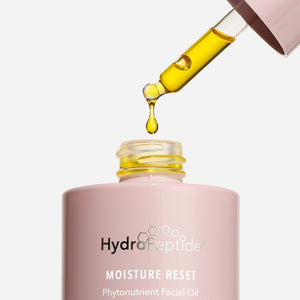 MOISTURE RESET
Луксозно лицеово олио с 12 ценни масла за подхранване
хидратация и подсилване на кожната бариера.
HydroPeptide