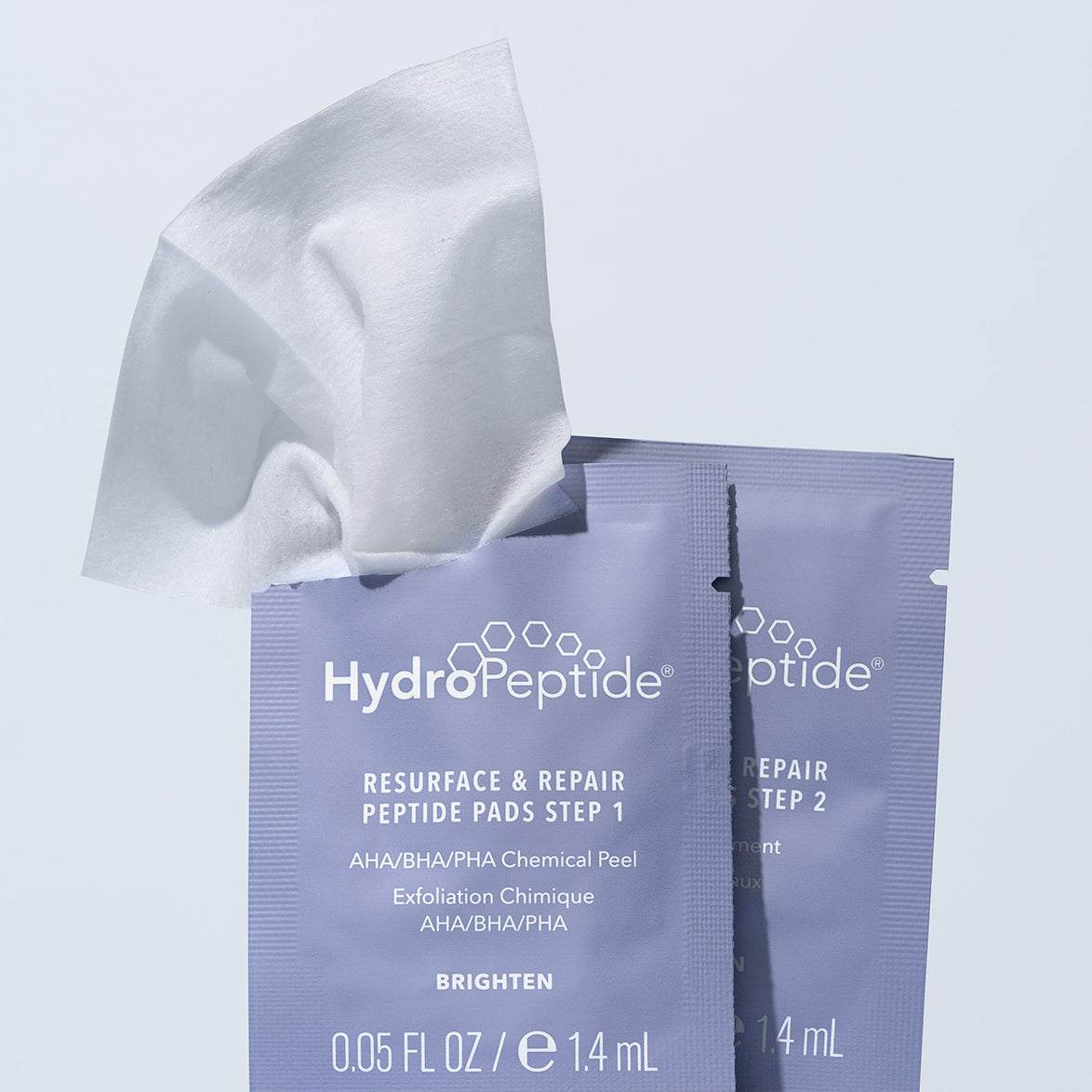 RESURFACE & REPAIR PEPTIDE PADS
Двустъпкови пилинг тампони за лице с химичен ексфолиант и пептиди, които изглаждат текстурата, подпомагат клетъчното обновяване и подобряват сиянието на кожата.
HYDROPEPTIDE