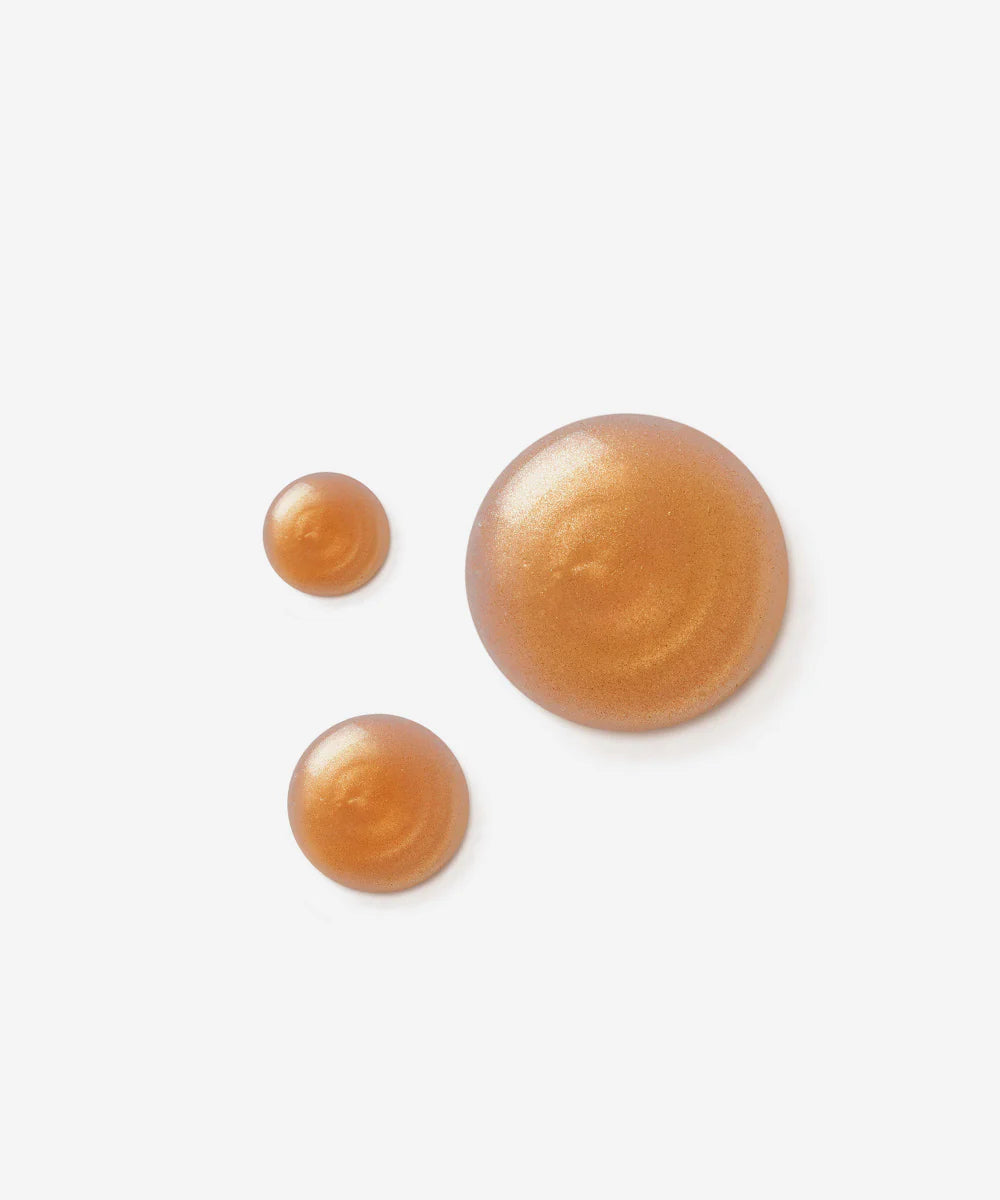 Radiance Body Oil 100 ml
Повишаващо блясъка масло с аромат на роза за тяло
подхранващо и хидратиращо кожата
придаващо сияен тен и блясък на раменете и деколтето
идеално за ежедневна употреба или след плаж
Всеки тип кожа, хидратация
111SKIN